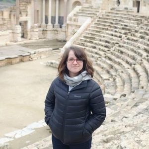 Meet your Posher, Laura